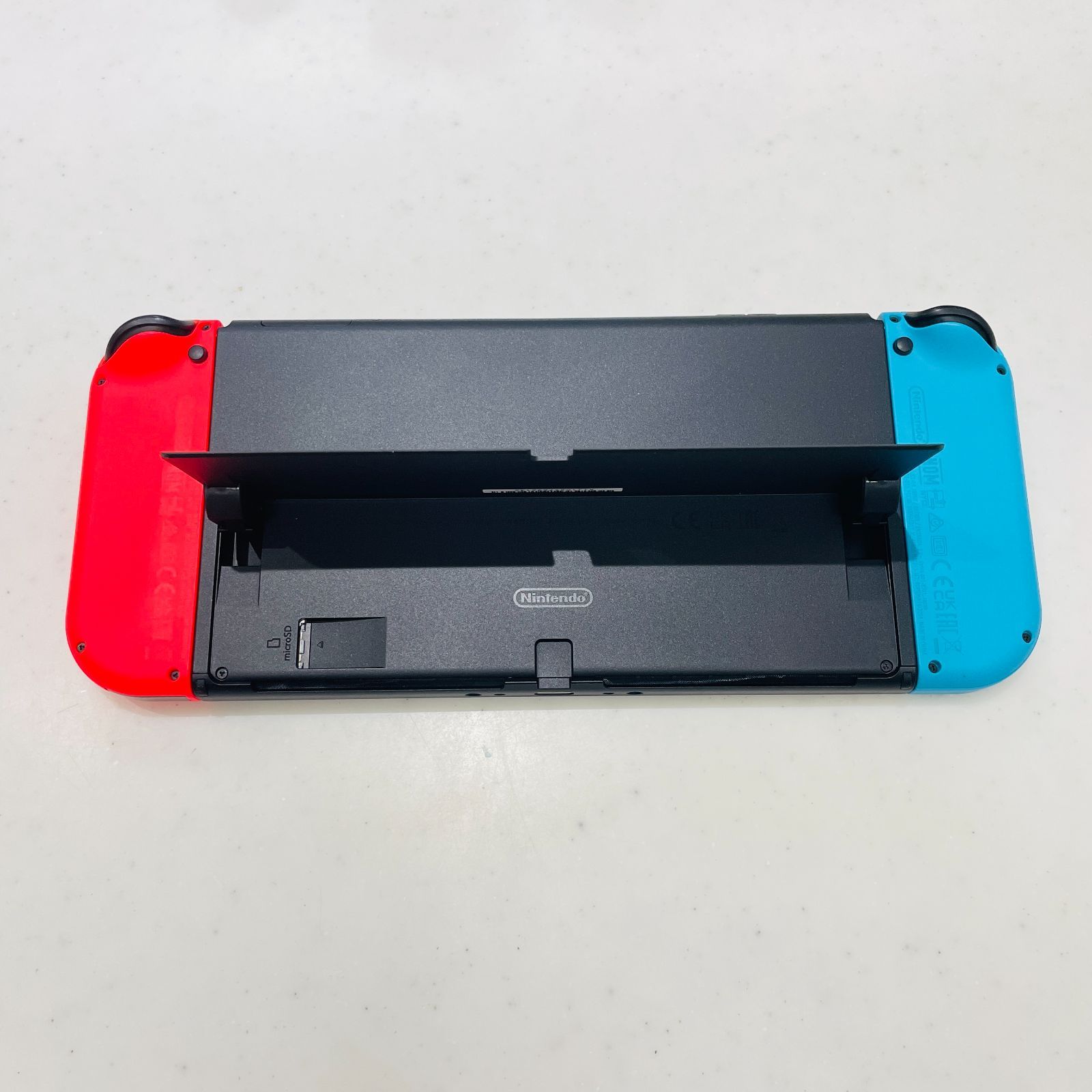 美品/液晶ヤケなし 2022年製 Nintendo Switch 有機ELモデル ネオン