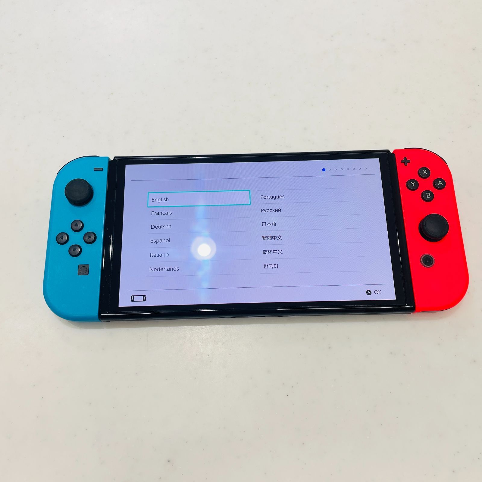 美品/液晶ヤケなし 2024年製 Nintendo Switch 有機ELモデル ネオン