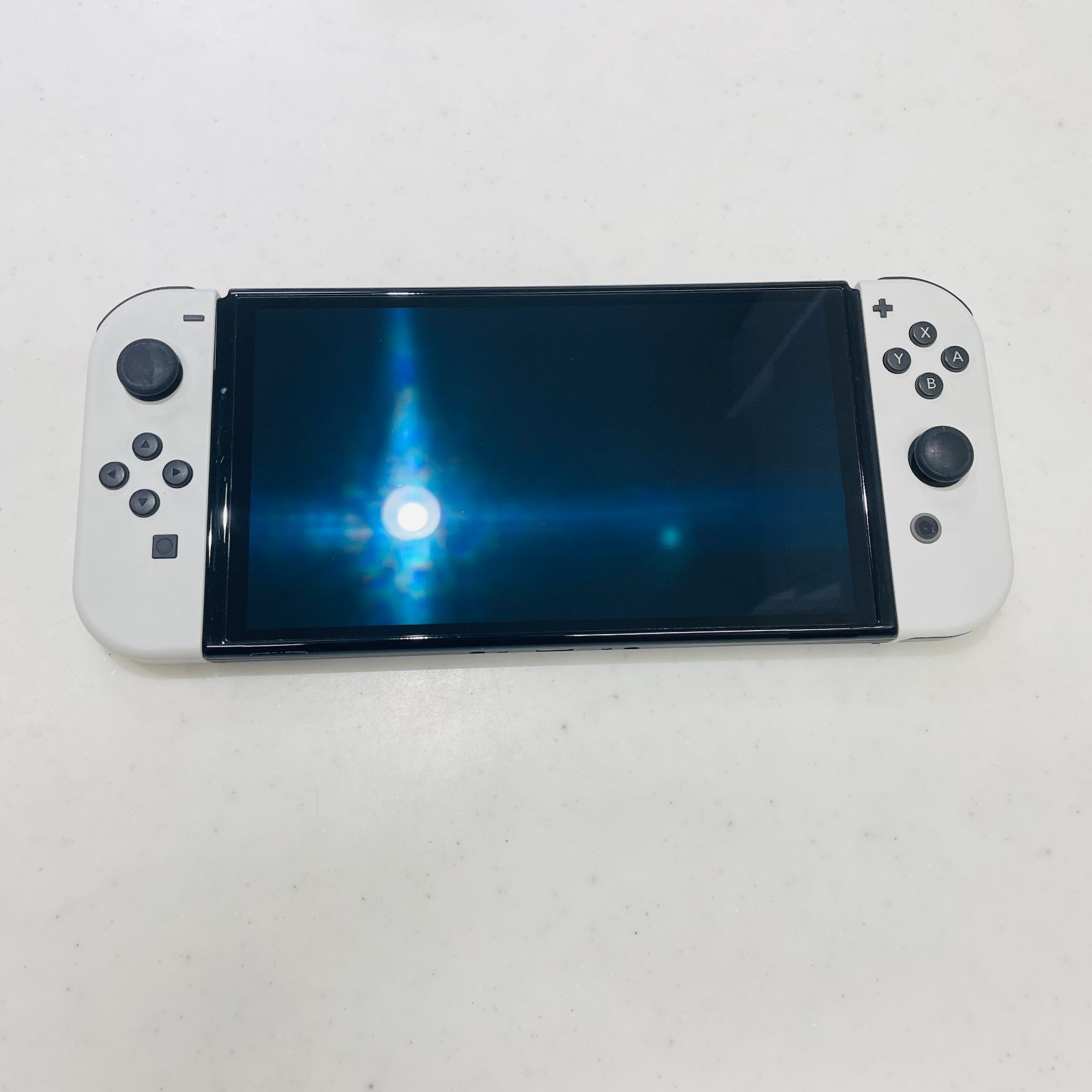 美品/液晶ヤケなし 2022年製 Nintendo Switch 有機ELモデル ホワイト