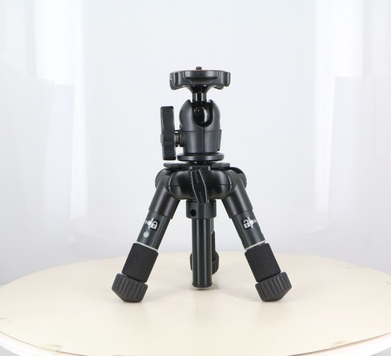 【中古】(ベルボン) Velbon ULTRA MAXi mini ミニ三脚