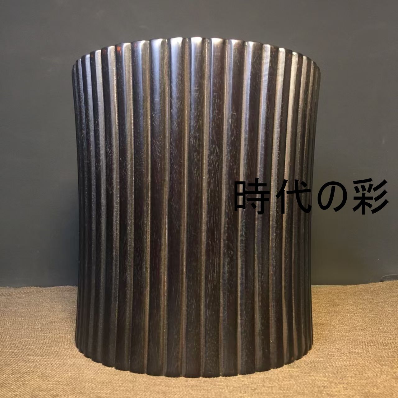 中国古美術 旧家蔵出 紫檀木 彫刻 筆筒 文房具 書道具 細密彫 木製工芸品 唐物 古玩 東洋彫刻 R08072504