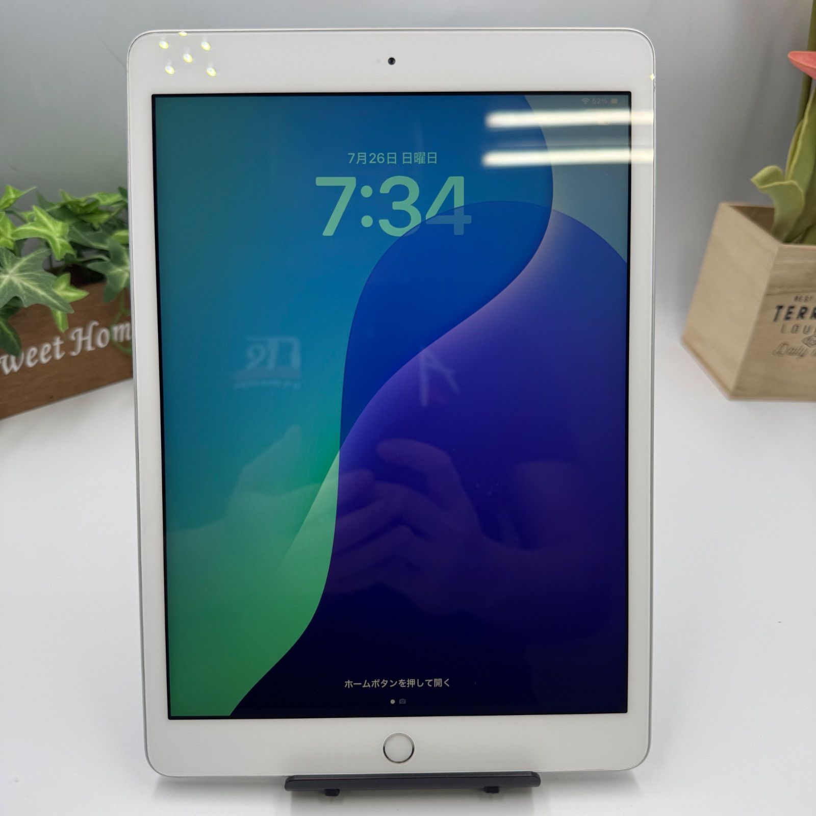 iPad 第7世代 32GB バッテリー94% 美品 バッテリー94%】iPad 第7世代 10.2インチ Wi-Fi 32GB シルバー【16