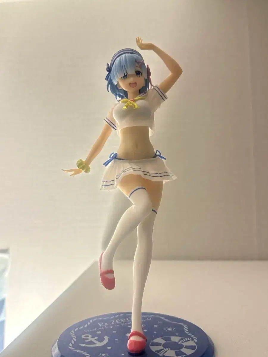re:zero rem figura ropa marina