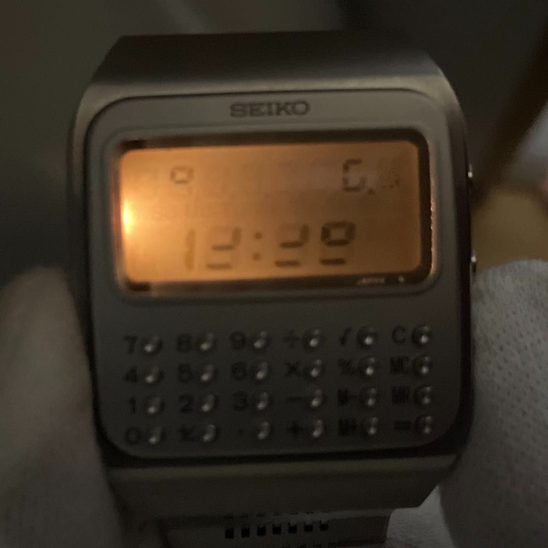 SEIKO 初代カリキュレーターC153-5011 デジタル　クォーツ　ジャンク SEIKO 初代カリキュレーター C153-5011 箱＆ペン付き 電卓機能 計算機