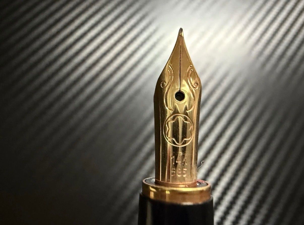 美品 モンブラン montblanc ノブレスオブリージュ レッド F 細字