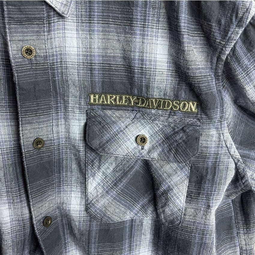 古着 ハーレーダビッドソン HARLEY DAVIDSON 長袖シャツ チェック柄 オンブレ バイク ワンポイントロゴ刺繍 L  ブルー系 メンズ HARLEY-DAVIDSON】ハーレーダビッドソン オンブレチェック柄