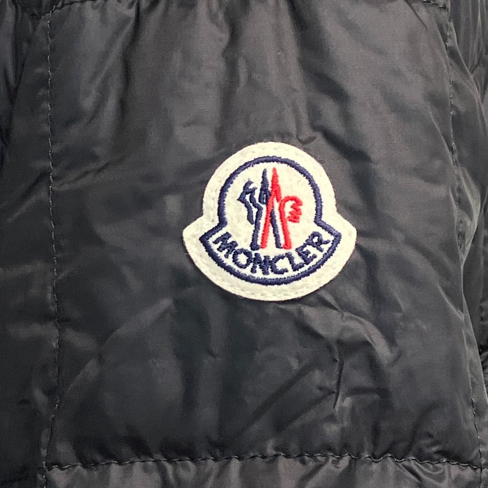 美品 クリーニング済み 25AW Moncler モンクレール JARCIEU ショート