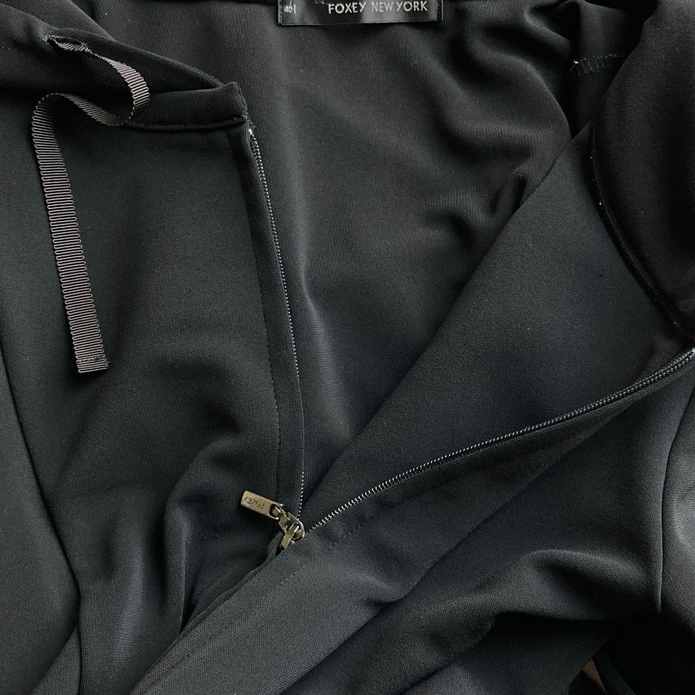 美品 FOXEY NEW YORK フォクシーニューヨーク ジップアップパーカー