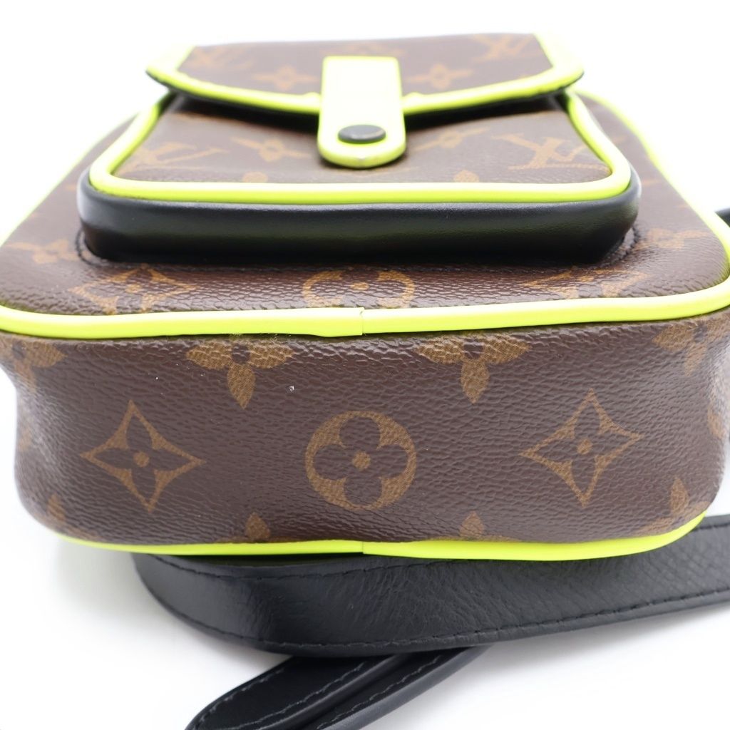 LOUIS VUITTON (ルイヴィトン) モノグラム マカサー クリストファー