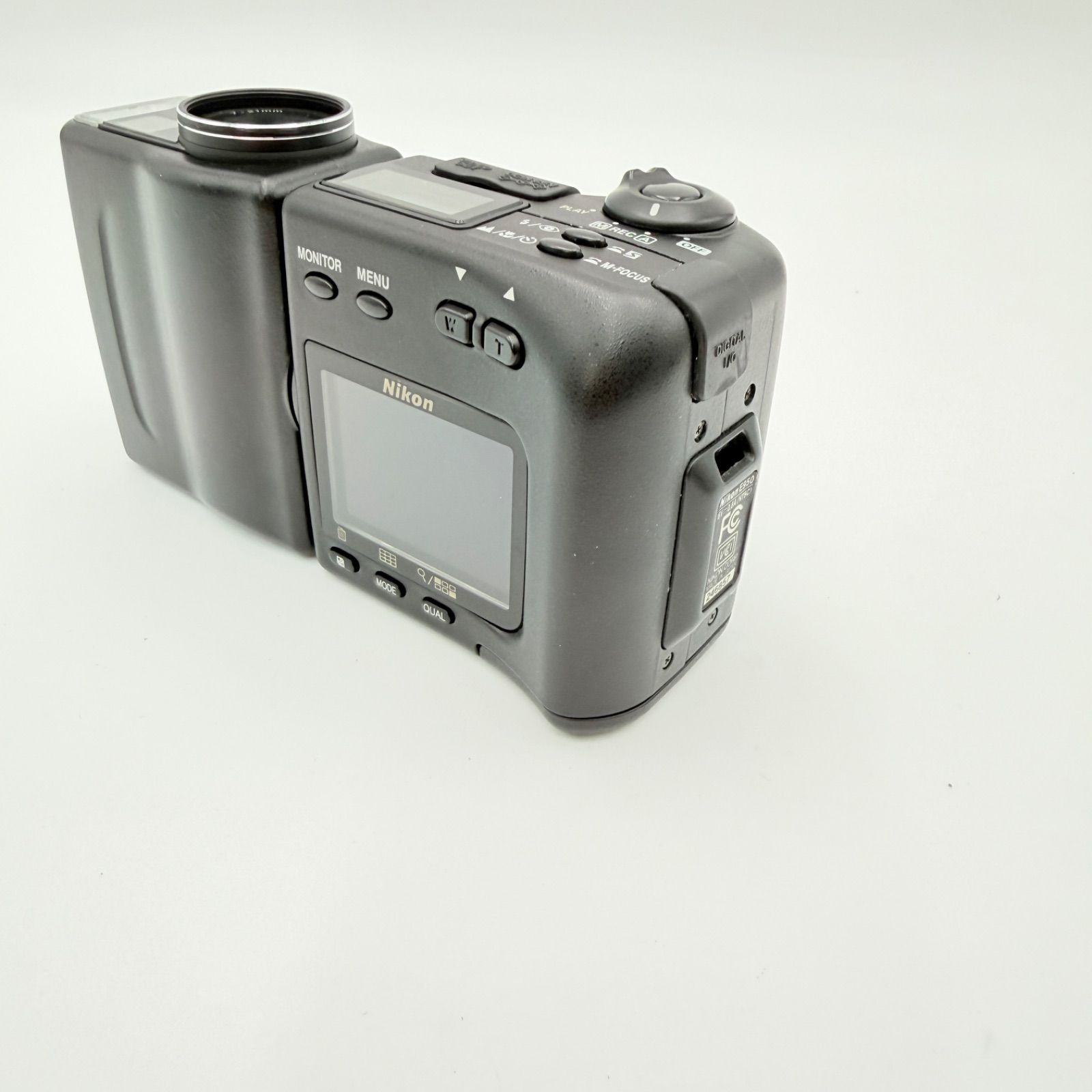 カメラ Nikon COOLPIX 950 元箱•取説•単三電池•CFカード(0715)