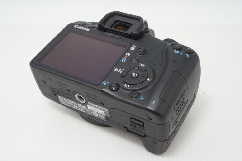 美品 Canon キヤノン EOS Kiss X3 レンズキット (EF-S 18-55mm F3.5