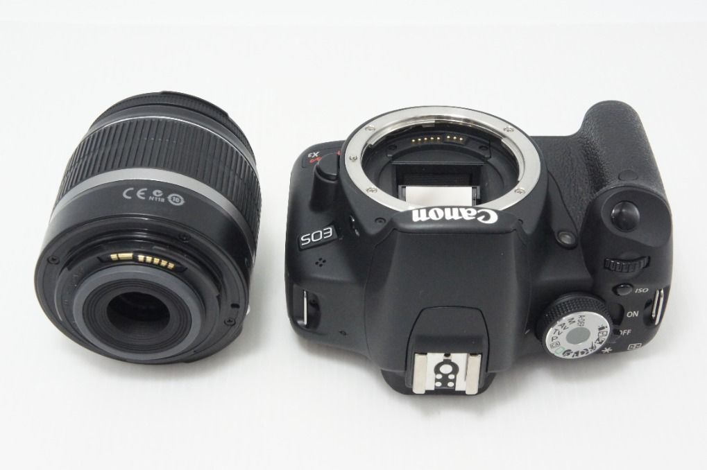 美品 Canon キヤノン EOS Kiss X3 レンズキット (EF-S 18-55mm F3.5