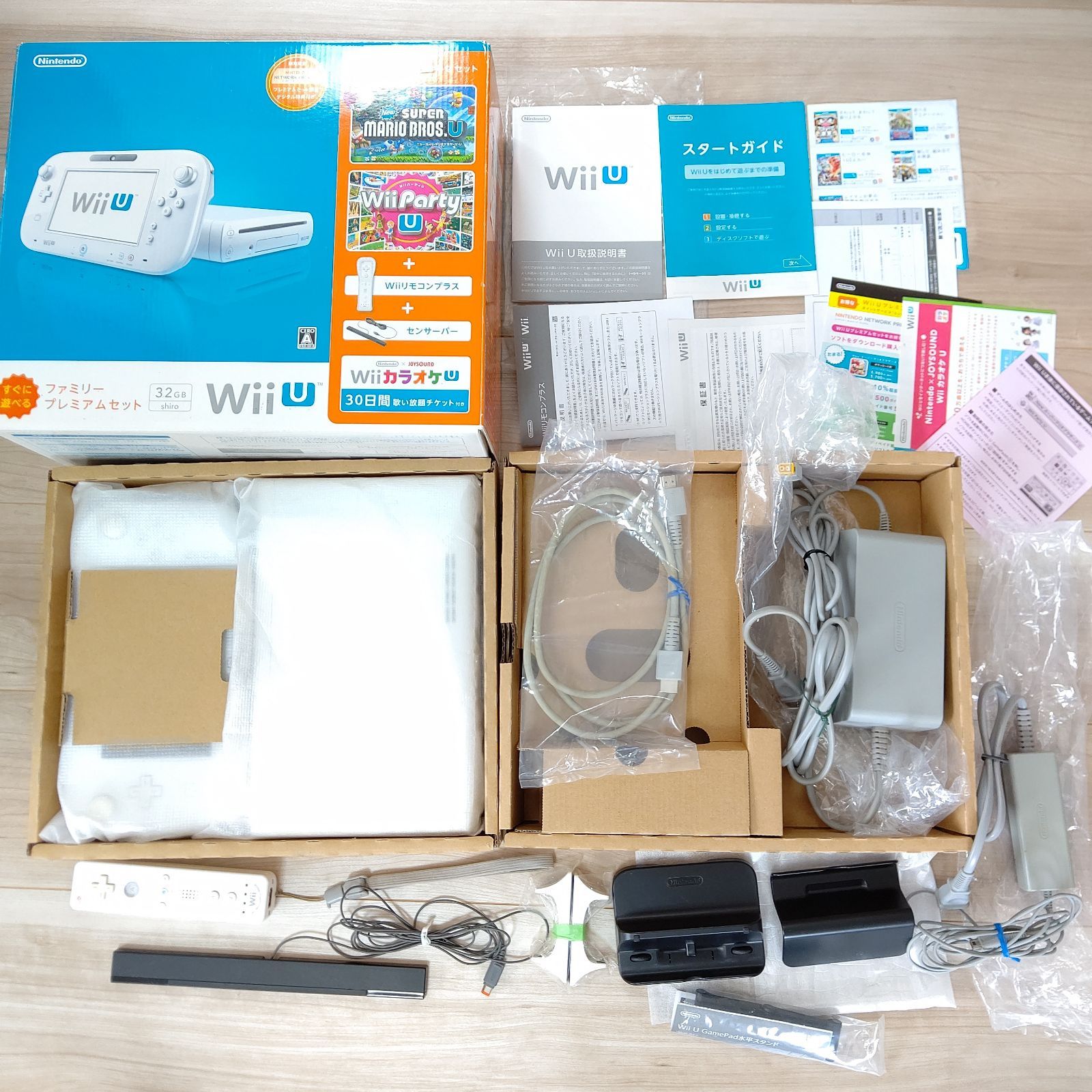 美品 任天堂 wiiu ファミリープレミアムセット シロ 32GB ウィーユー