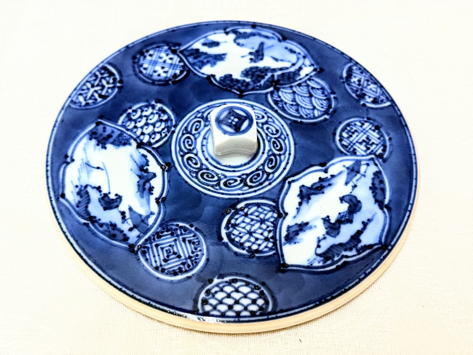 D266【未使用】京焼 土山松泉 青華祥瑞文 水指 共布・共箱付 - メルカリ