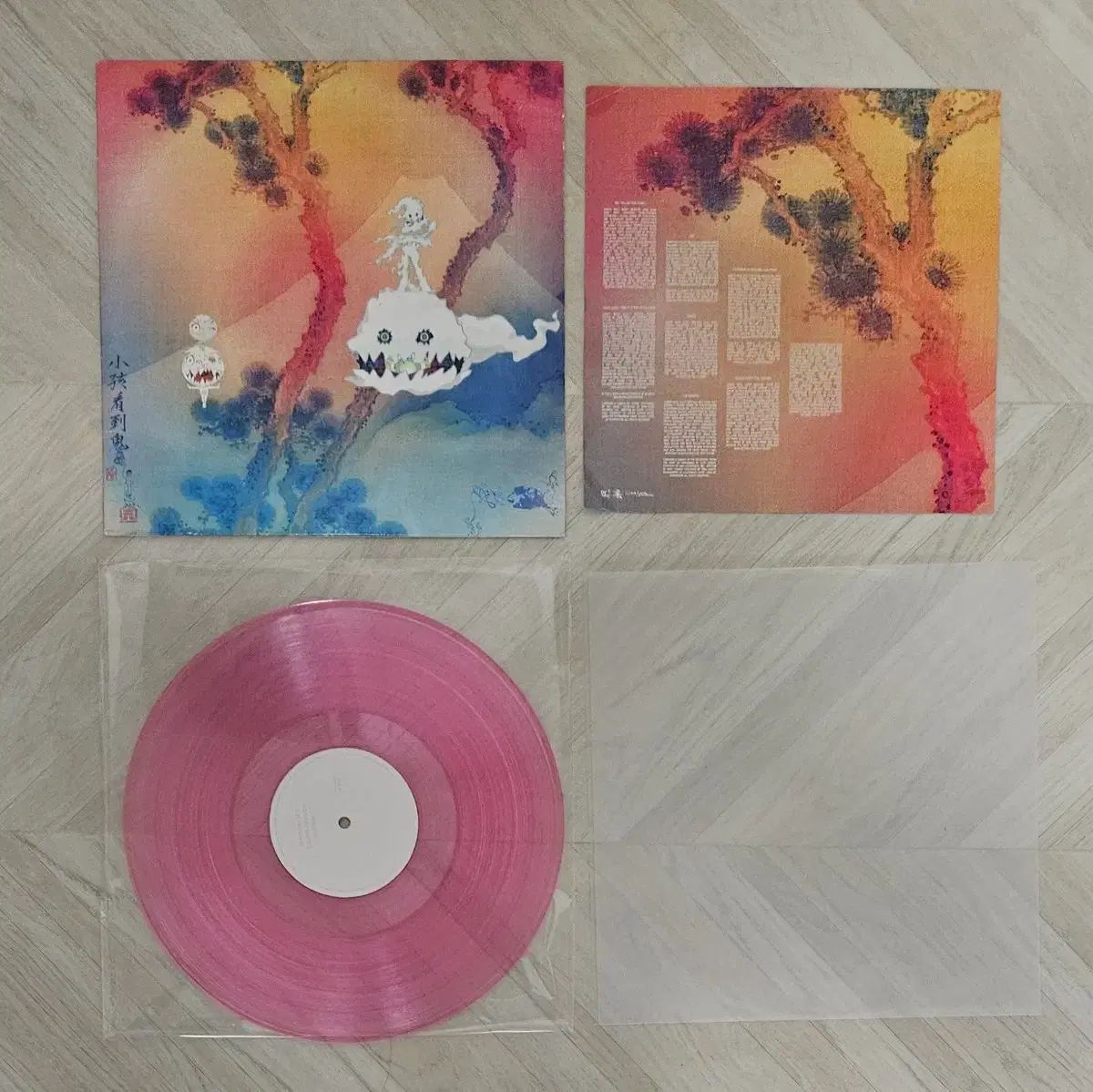 Kids See Ghosts （ Kanye ＆ Kid Cudi ） ピンク LP 11,153円