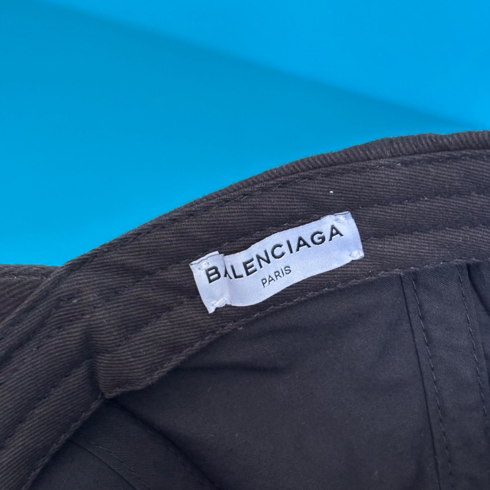 A15 BALENCIAGA バレンシアガ ベースボールキャップ 帽子 ロゴ刺繍