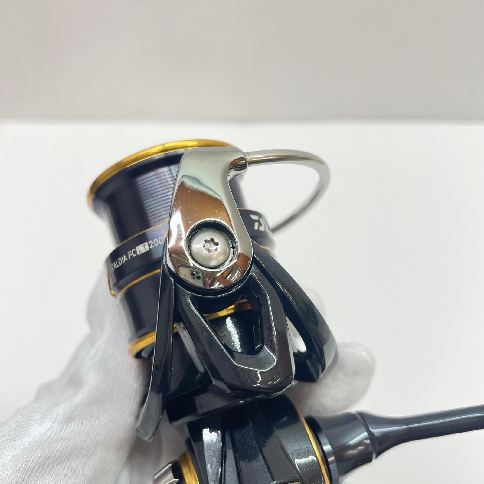 瀬戸大橋店】 中古 Daiwa | ダイワ リール 21カルディアFCLT2000S