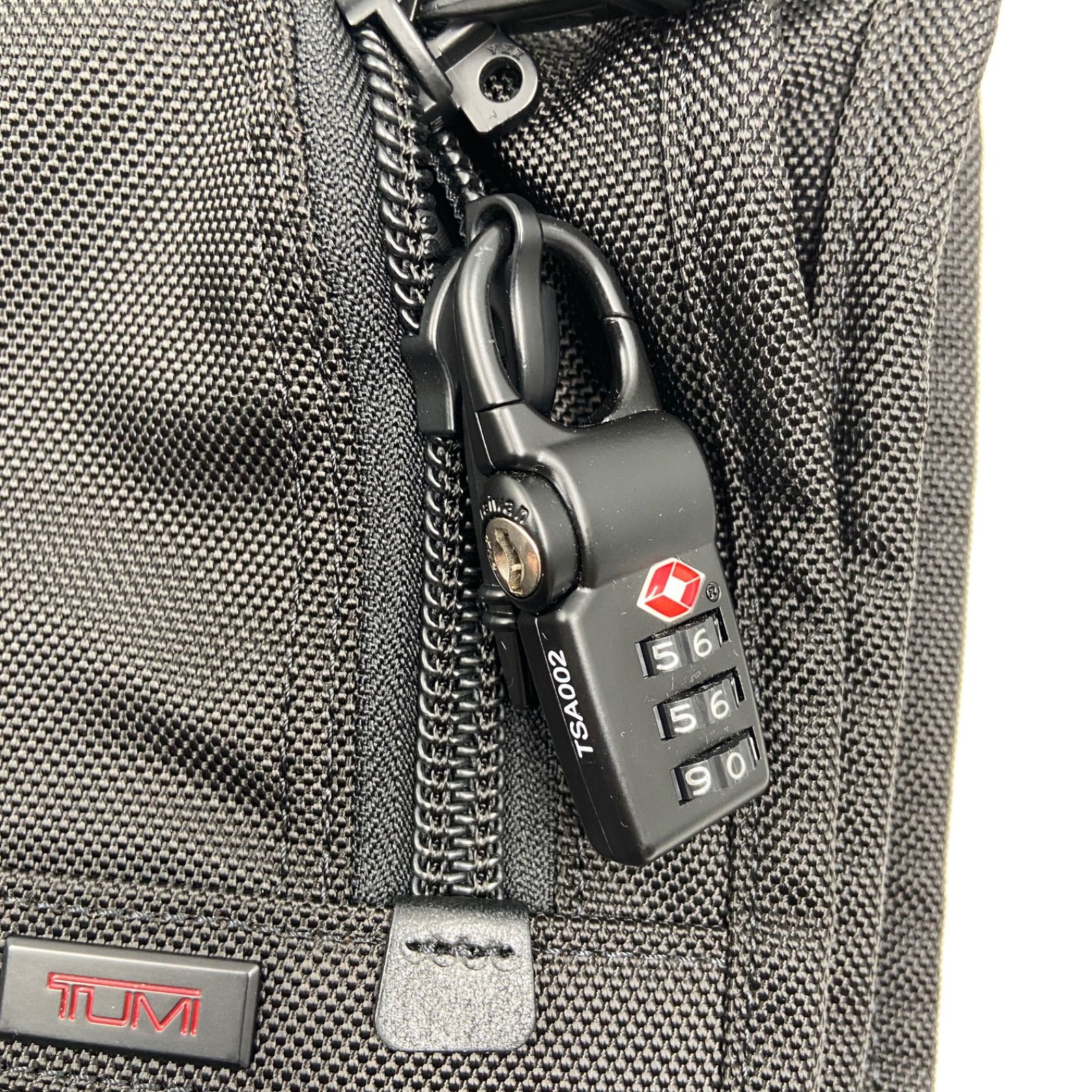 TUMI トゥミ ガーメントバッグ ビジネスバッグ ブラック 22133DH