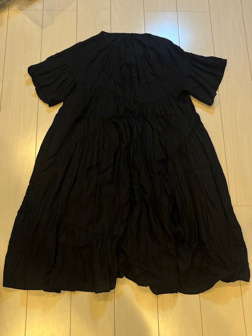 【233022】nest Robe ネストローブ フレンチスリーブワンピース　ロング　フレア　リネン100％　薄手　ボタン留め　日本製 ・ ブラック