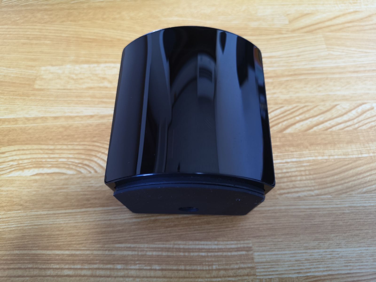 HTC VIVE SteamVR Base Station 2.0 本体のみ 8,880円