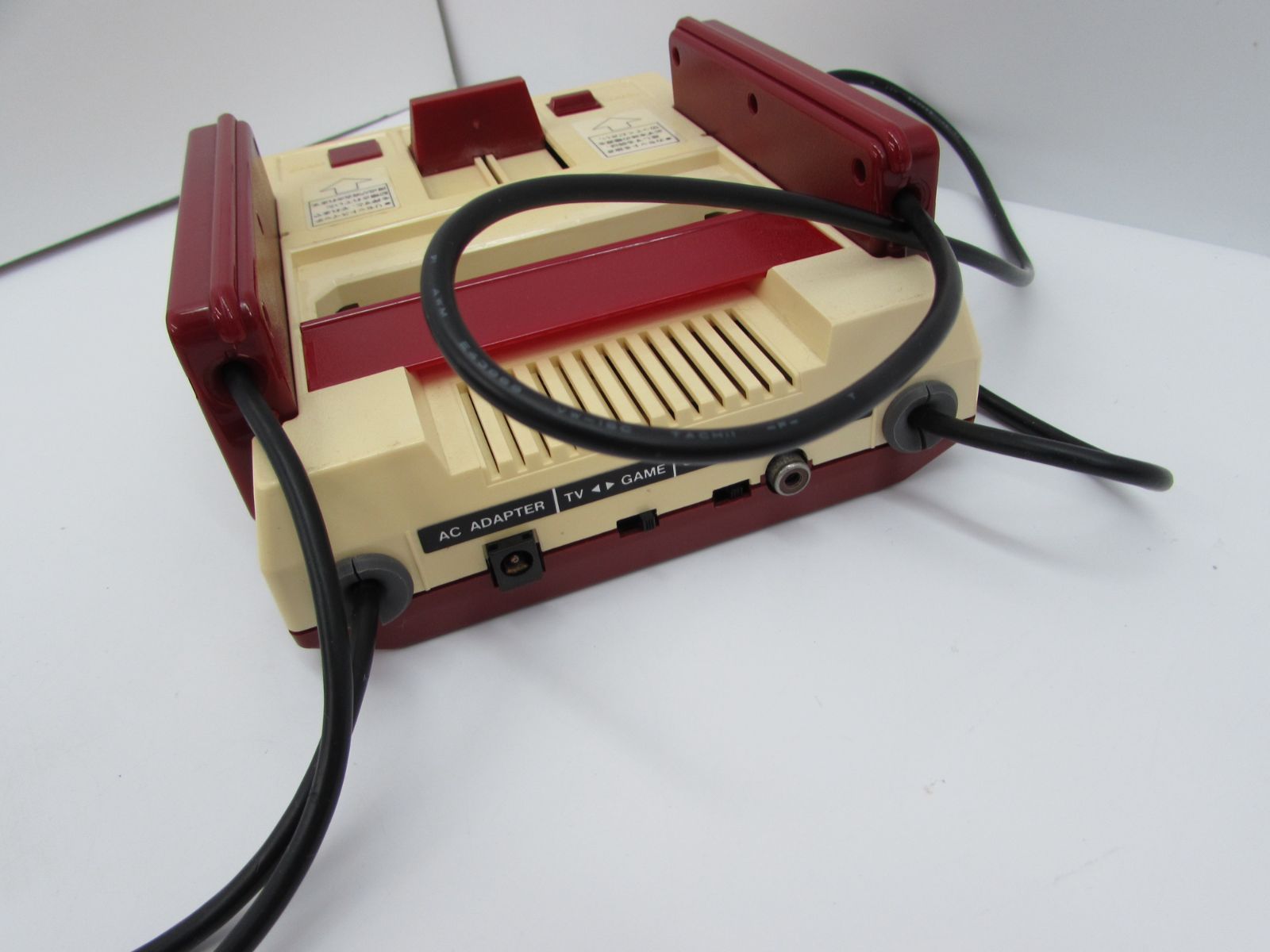動作未確認・ジャンク品】任天堂 ファミリーコンピュータ ファミコン