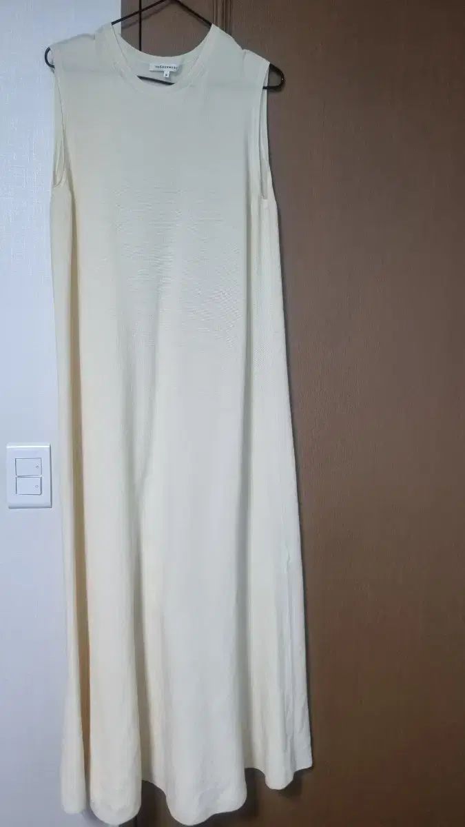 the CASHMERE ホールガーメント ニット ロング丈ドレス 90