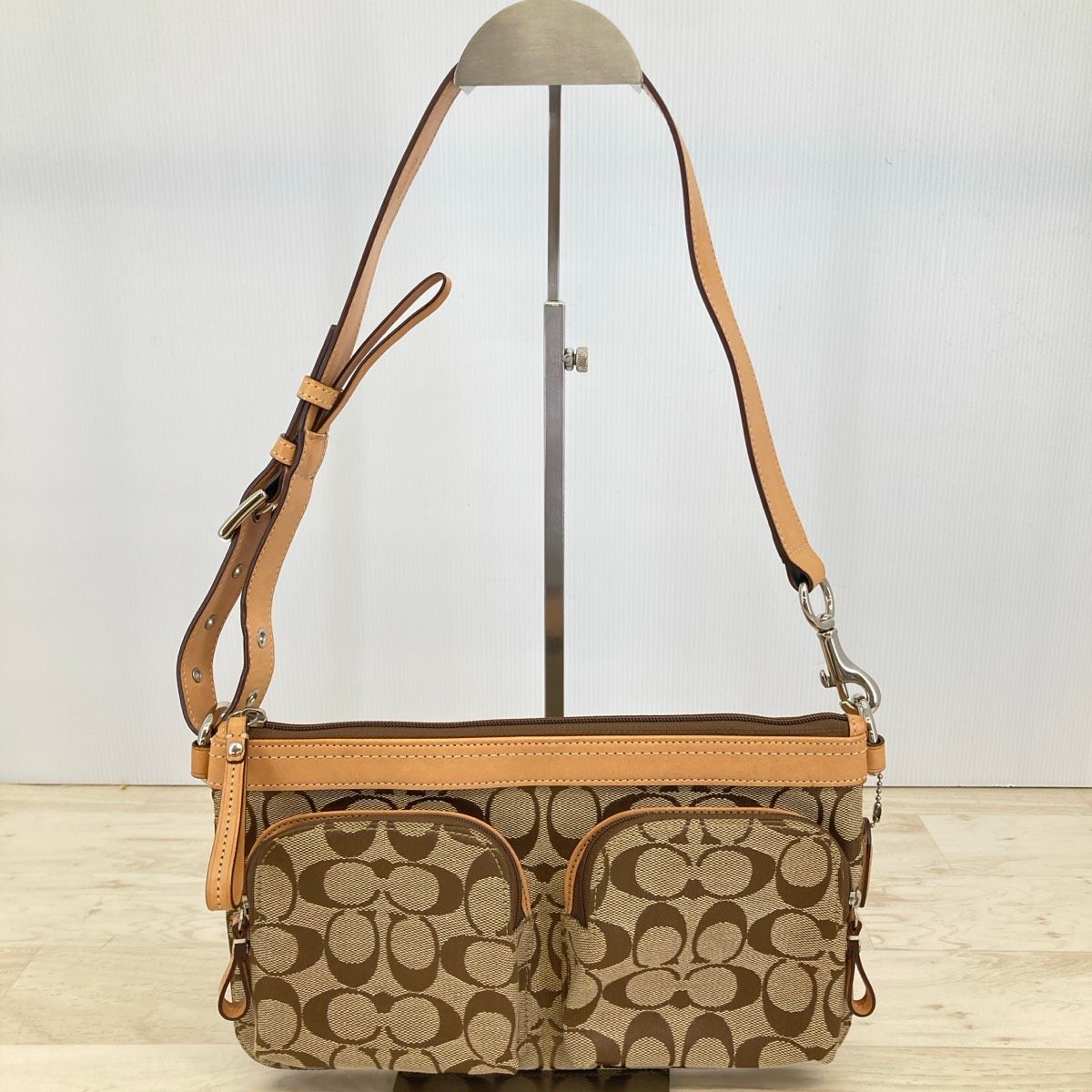 美品 COACH コーチ シグネチャー ショルダーバッグ/ワンショルダー