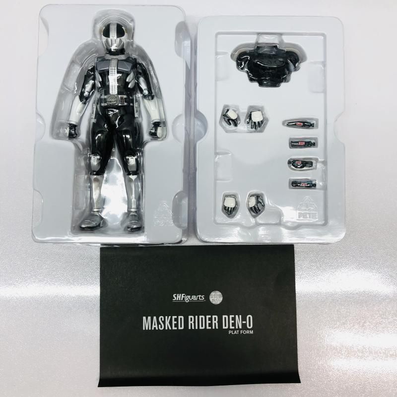 中古】開封・箱傷み)S.H.Figuarts (真骨彫製法) 仮面ライダー電王