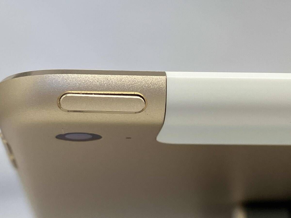 iPad mini 4 128GB ゴールド docomo SIMロックなし - メルカリ