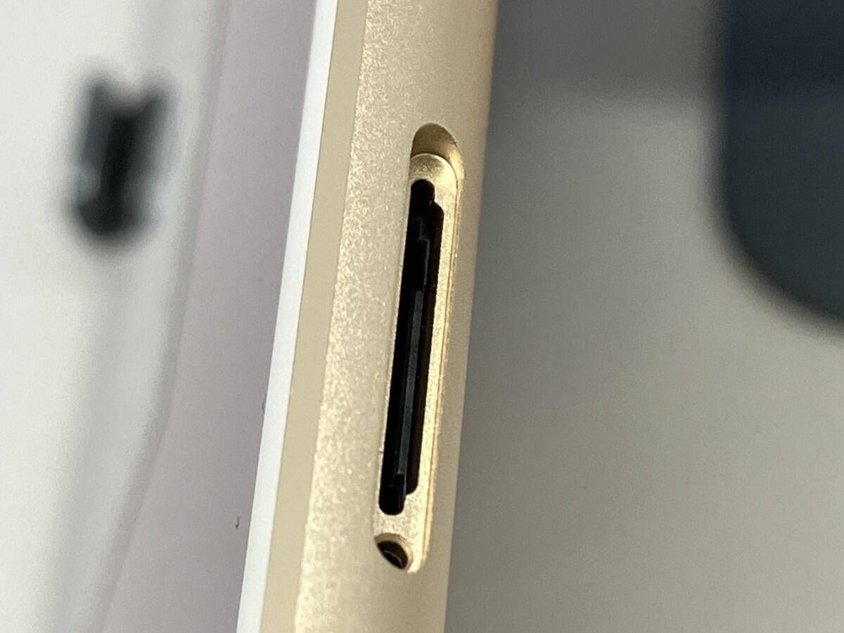 iPad mini 4 128GB ゴールド docomo SIMロックなし - メルカリ