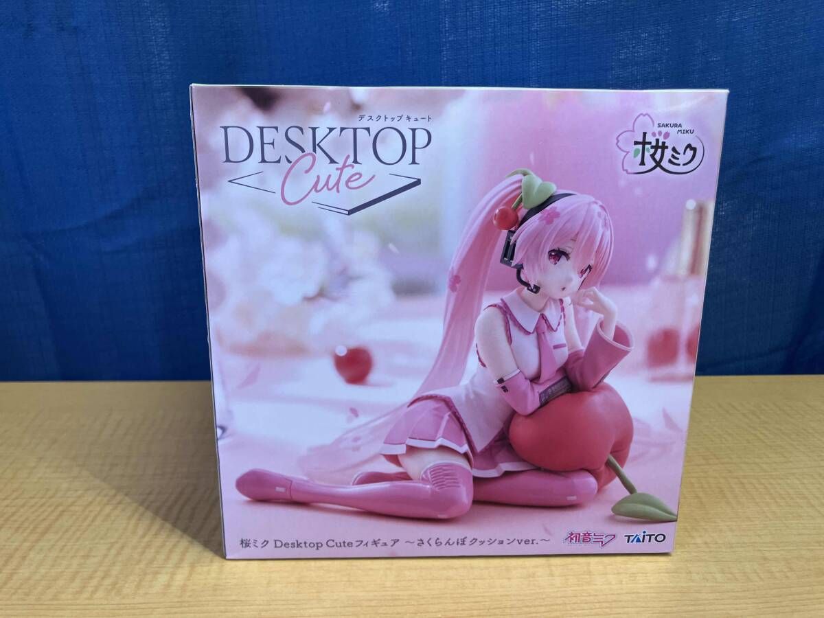 Taito Hatsune Miku Sakura Miku ~Cherry Cushion Ver.~ (Open Both Eyes) Desktop Cute Figure Vocaloid