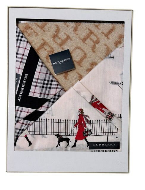 未使用 バーバリー ハンカチ ピンク　ベージュ ホワイト チェック スカーフ　ランチマット 綿　コットン 100％　 　レディース メンズ BURBERRY 　3枚セット 9,086円