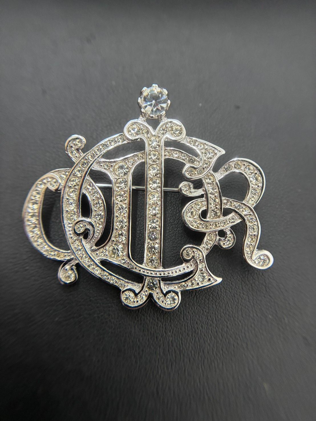 美品】Christian Dior ディオール エンブレム ブローチ GERMANY刻印