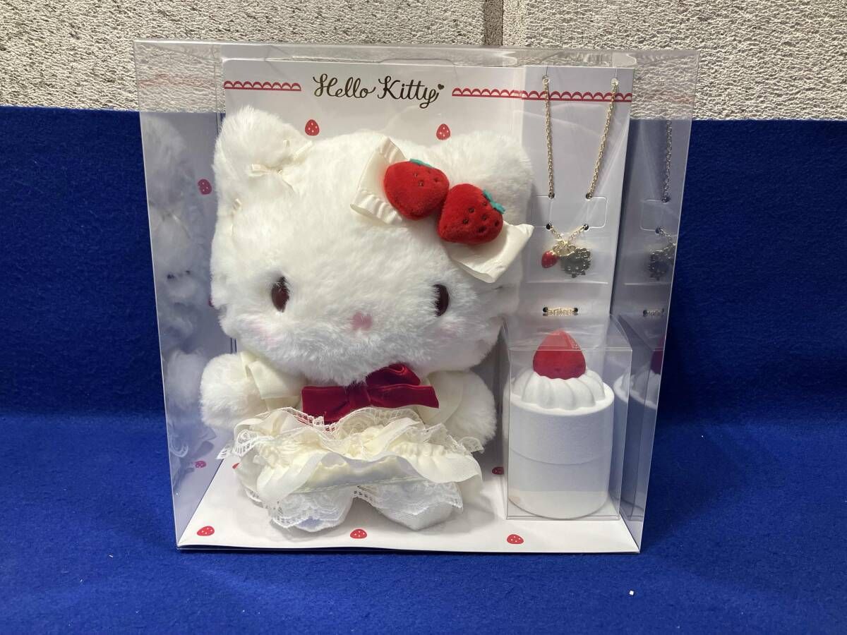 ハローキティ ぬいぐるみ&ネックレス ショートケーキデザインシリーズ