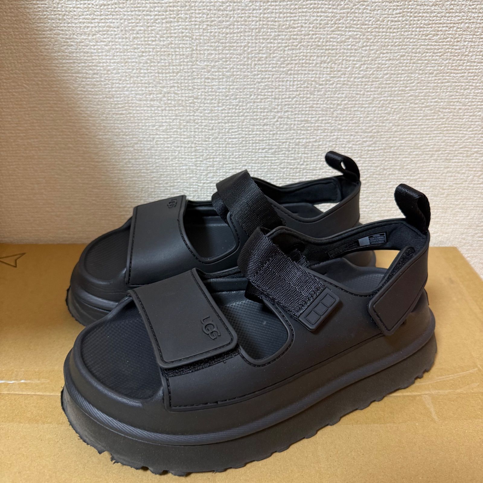 UGG GOLDENGLOW BLACK アグ ゴールデングロウ ブラック BLACK 黒 23cm