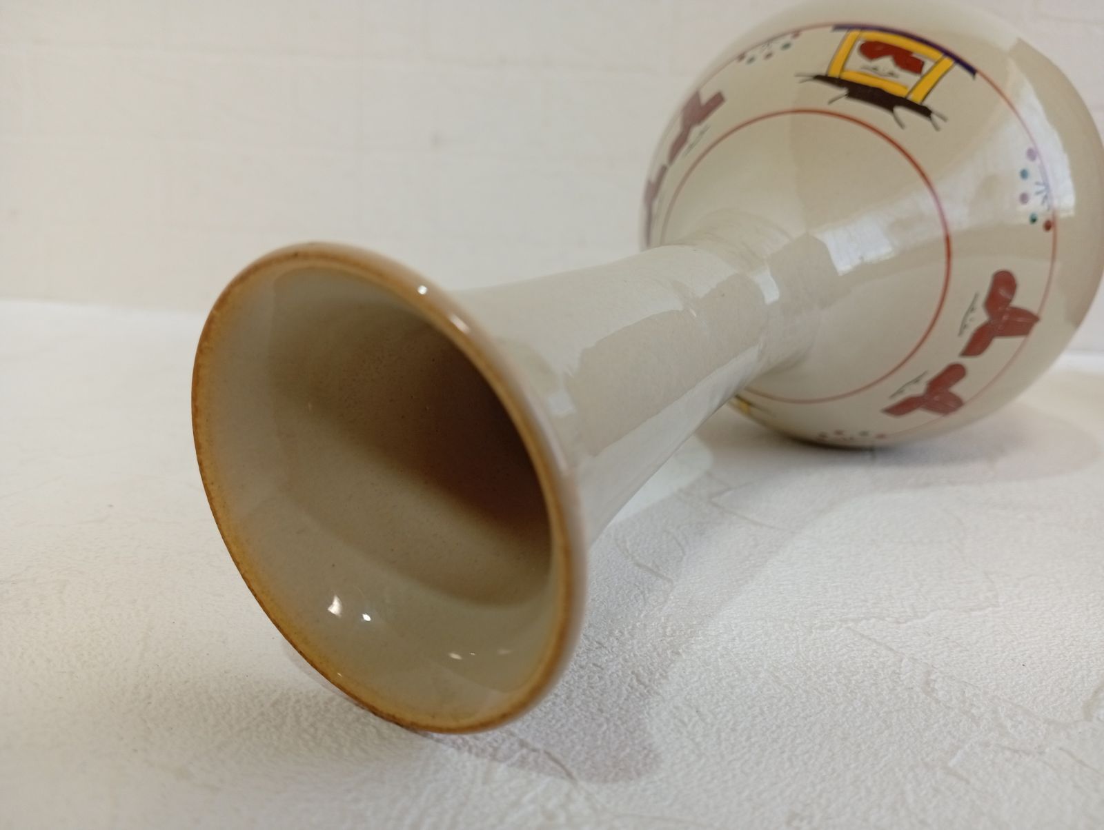 アンティーク花瓶　一輪挿し　茶道具　和室インテリア ☆【未使用品】Y105 奈良絵 一輪生 花器 一輪挿し 陶器 共箱付き