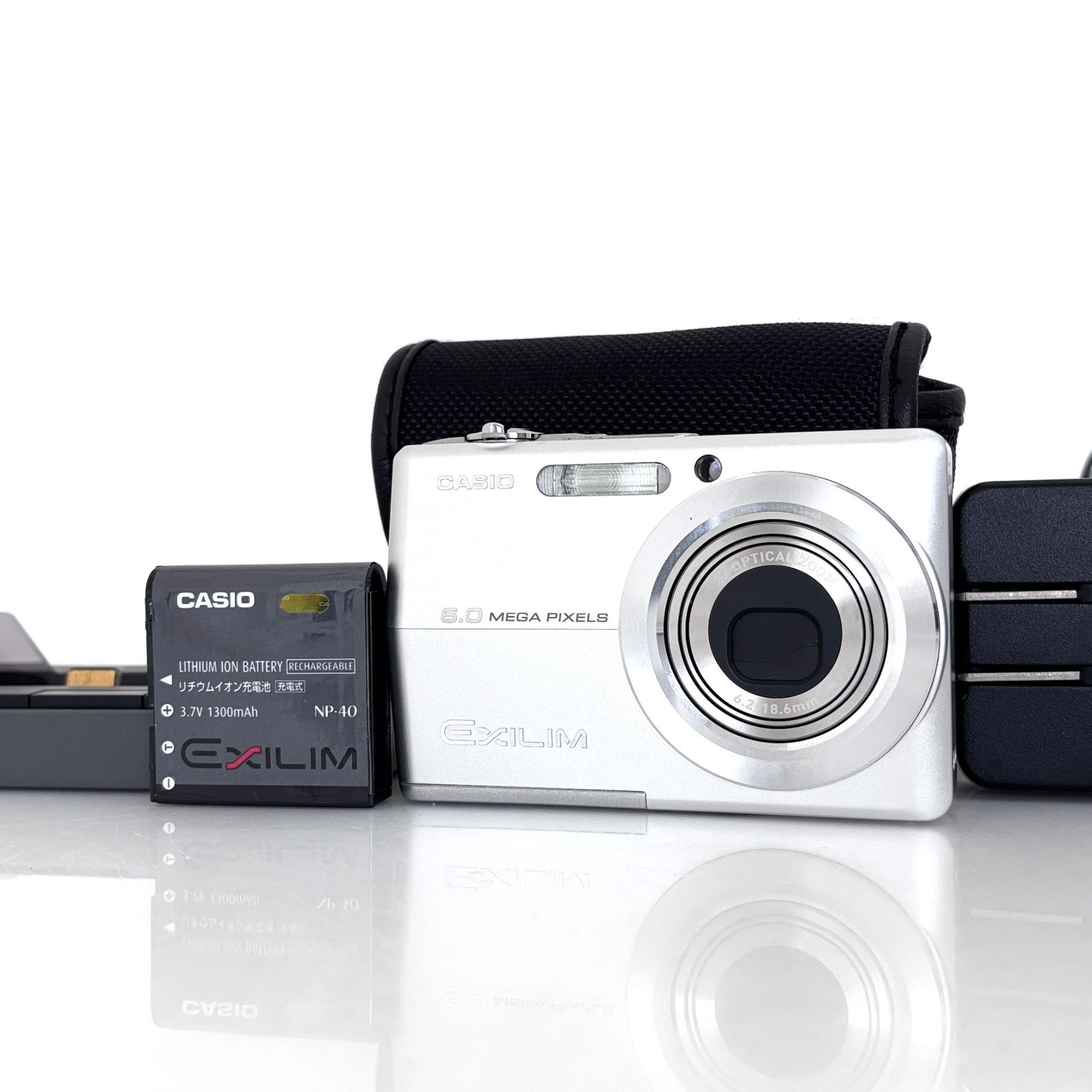 カシオ】CASIO EXILIM EX-Z600 シルバー デジタルカメラ +充電器 +