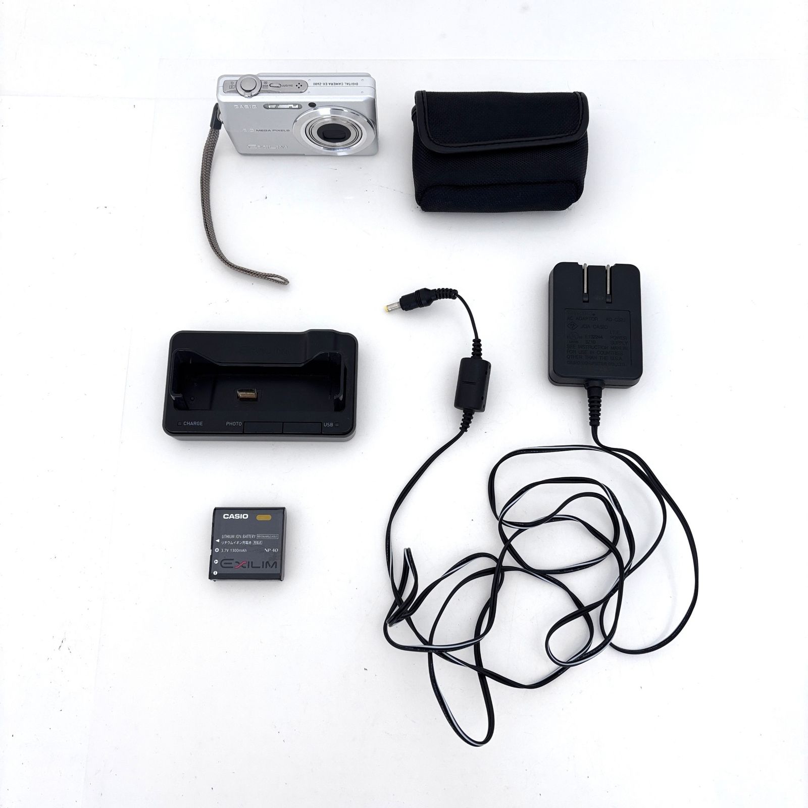 カシオ】CASIO EXILIM EX-Z600 シルバー デジタルカメラ +充電器 +