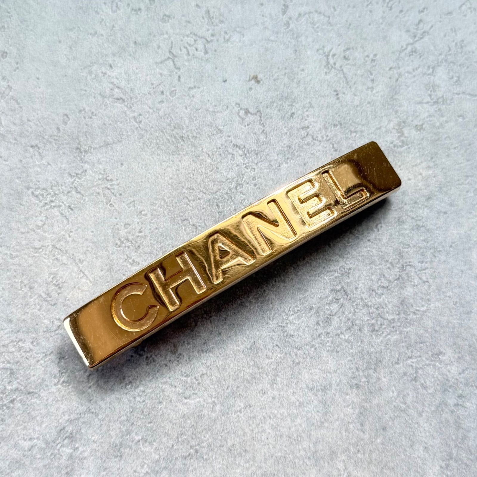 CHANEL シャネル ロゴバレッタ ヘアアクセリー クリップ ゴールド