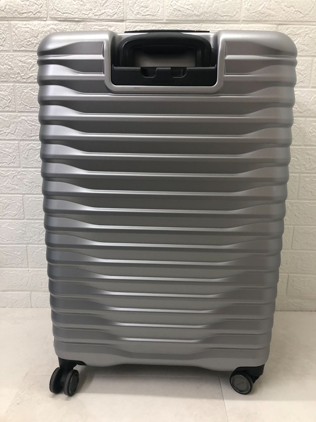 SAMSONITE サムソナイト エレメント スーツケース 27インチ シルバー