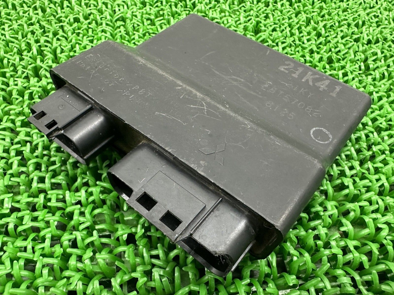 Vストローム250 ECU スズキ 純正 中古 DS11A DL250 ECM FIコントロールユニット bP 10,242円