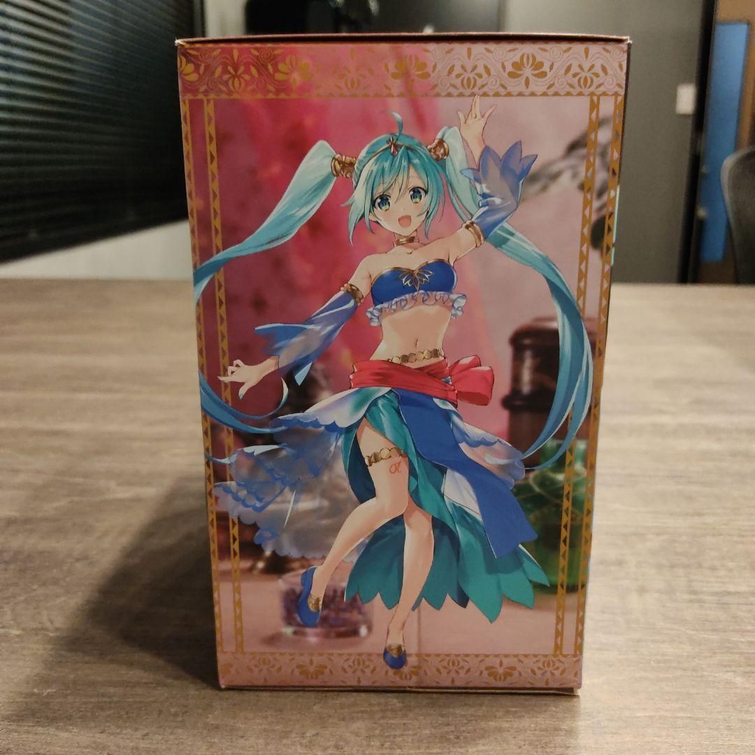 初音ミク Princess ver. AMPフィギュア アラビアンVer. - メルカリ
