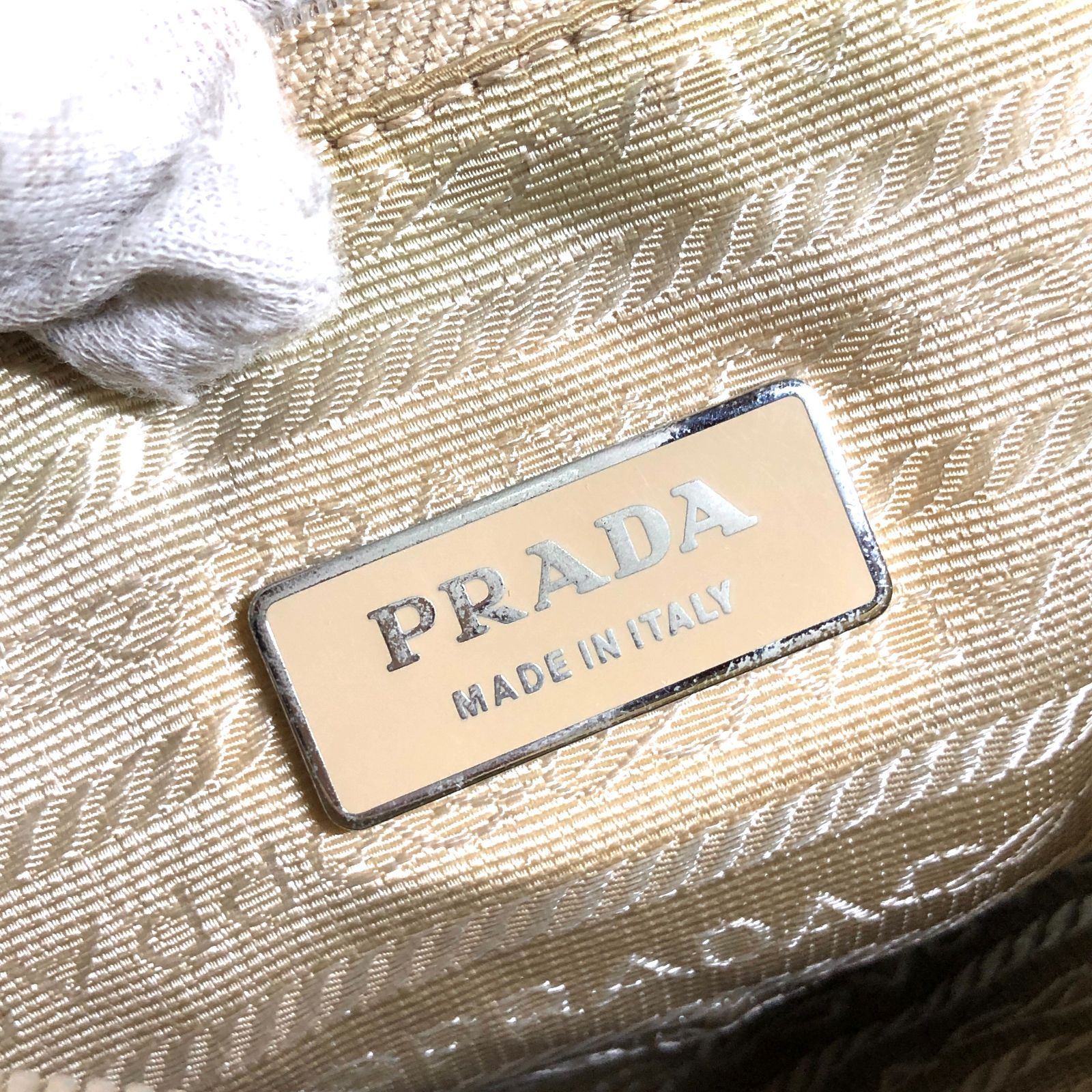 プラダ】本物 PRADA 三角ロゴプレート トライアングル メッセンジャー