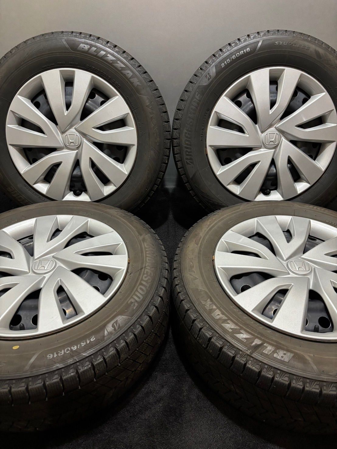 ★215/60R16 BRIDGESTONE/VRX3 22年製 ホンダ ヴェゼル 純正 スチール 16インチ 7J +55 114.3 5H スタッドレス 4本 (南4-M853)
