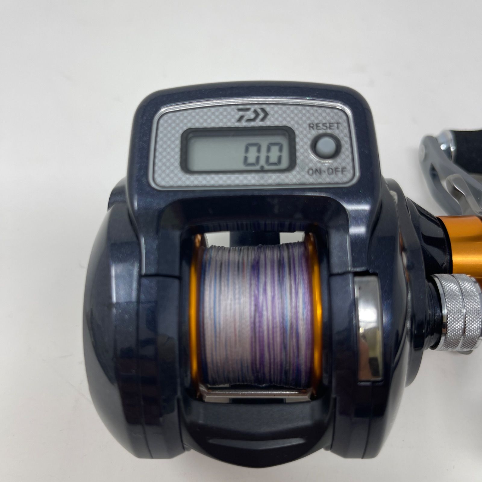 美品⭐︎即購入OK DAIWA LIGHT GAME ICV 150H 両軸リール - メルカリ