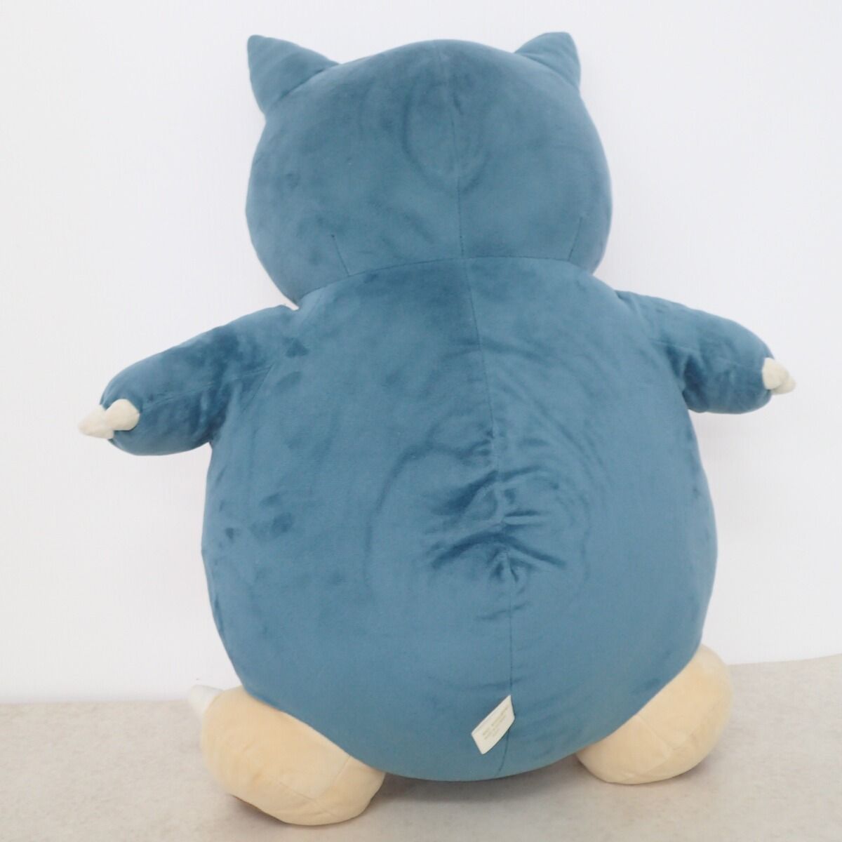 希少‼️新品ポケモンセンター オリジナル ぬいぐるみ カビゴン2015 ポケモンセンター ぬいぐるみ カビゴン 2015年 紙タグ無