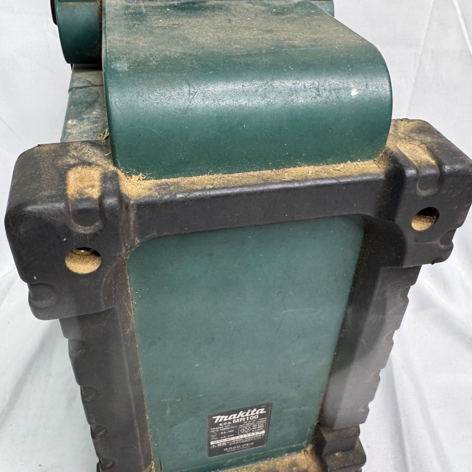 ジャンク品/動作未確認】makita マキタ 充電式ラジオ MR100 現状品