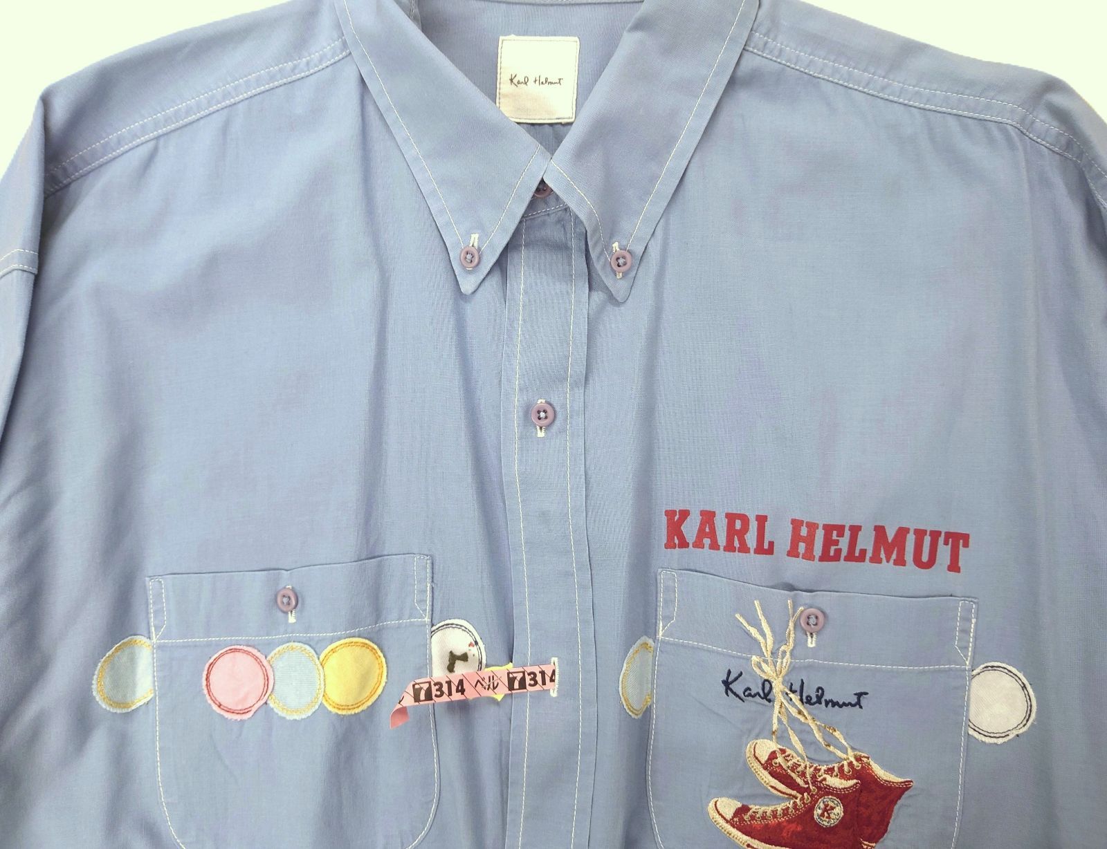 Karl Helmut(カールヘルム) 長袖 シャツ スニーカー刺繍 バック