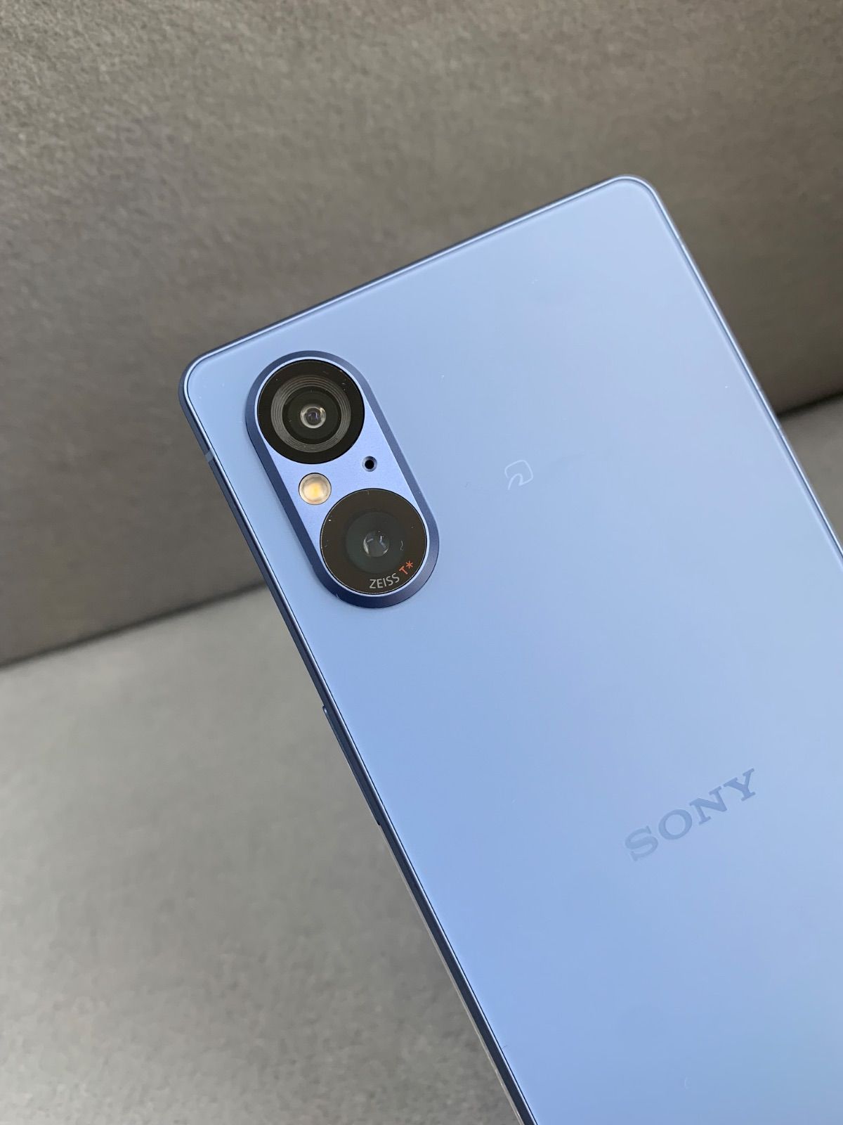 超美品】Xperia 5 V SO-53D 128GB ブルー SIMフリー - メルカリ