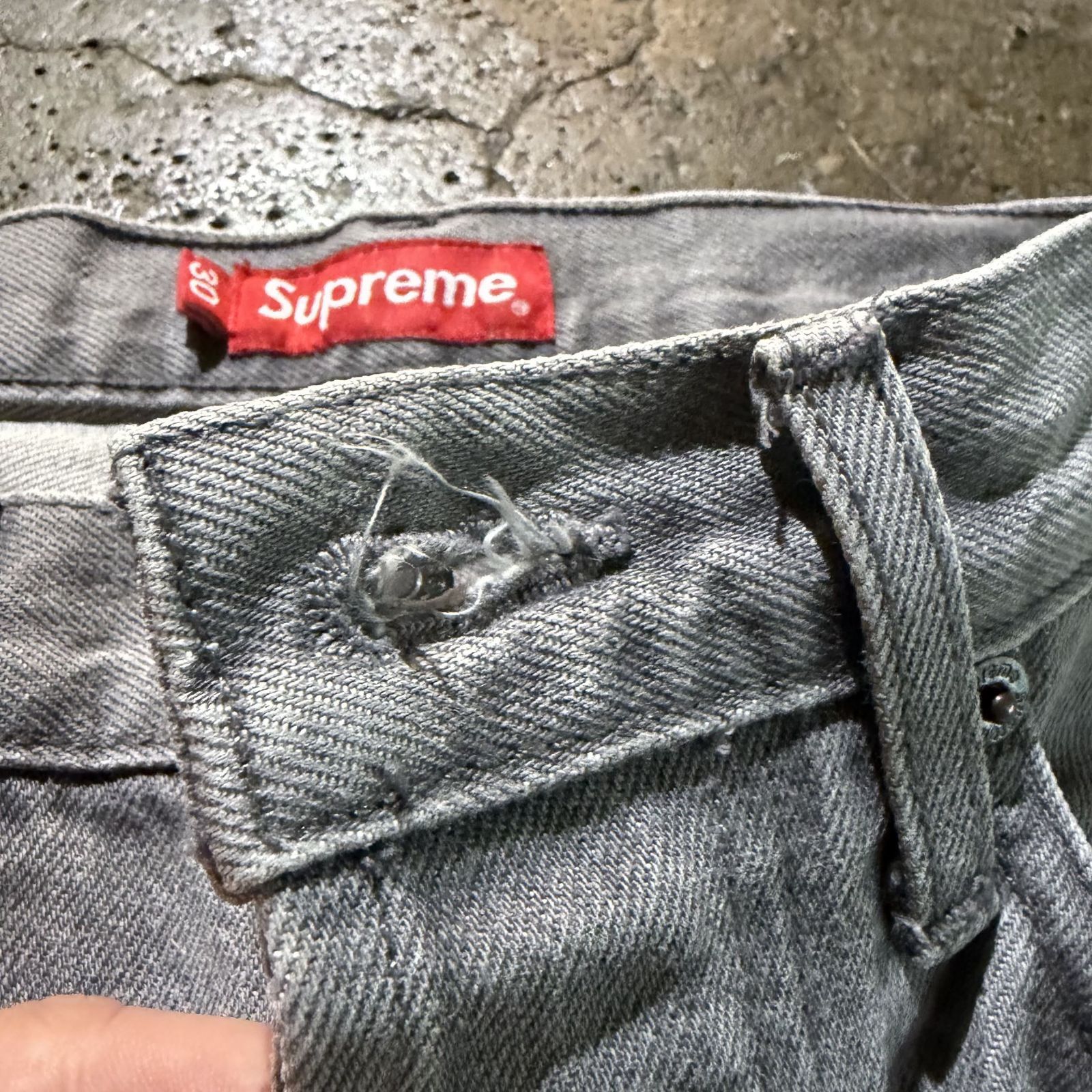 SUPREME デニム USA製 30センチ Supreme シュプリーム Rigid Slim Jean 